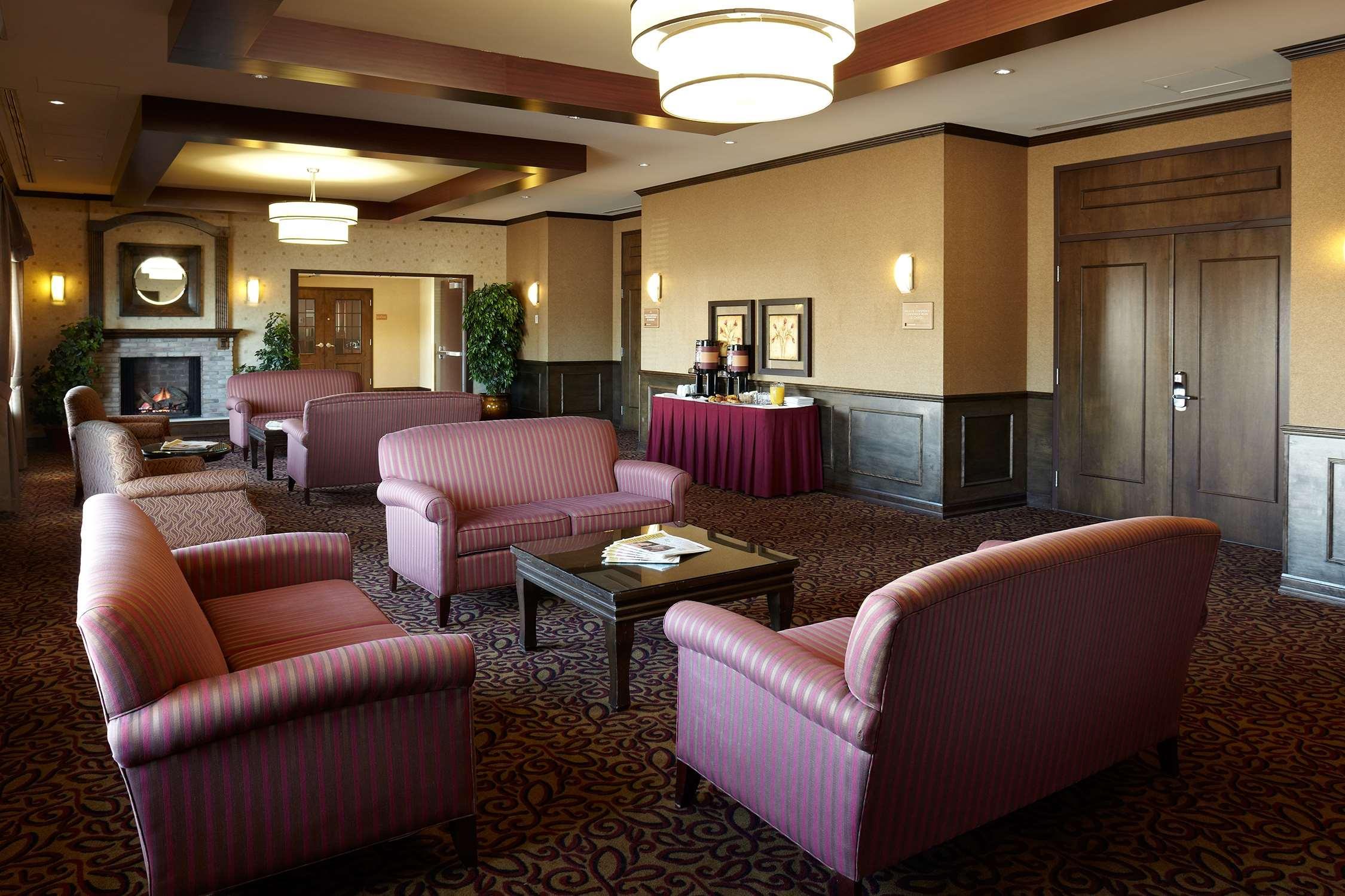 Hampton Inn & Suites Montreal-Dorval Dış mekan fotoğraf