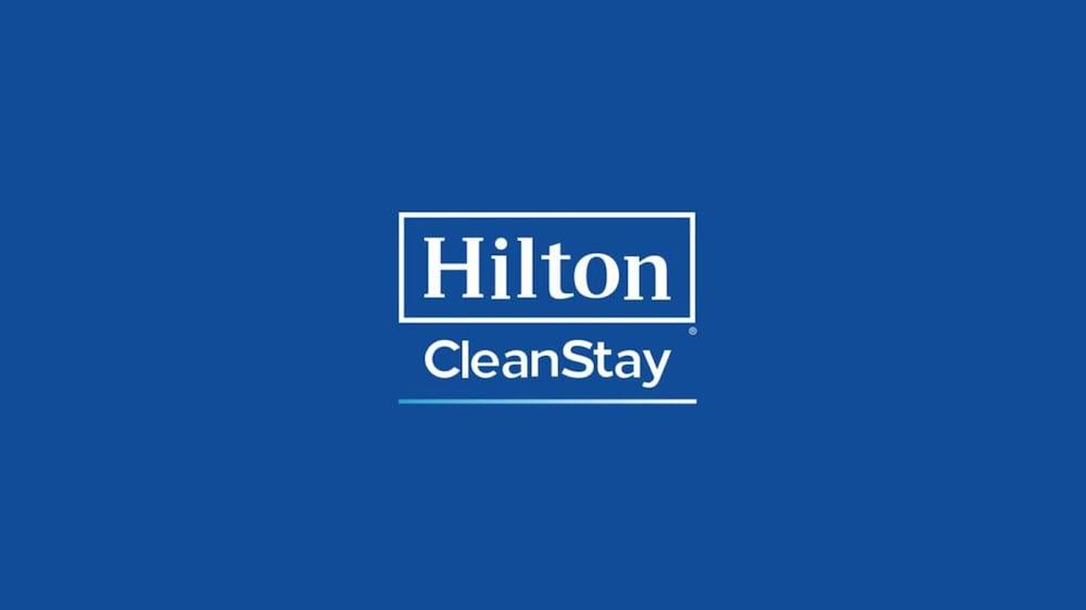 Hampton Inn & Suites Montreal-Dorval Dış mekan fotoğraf