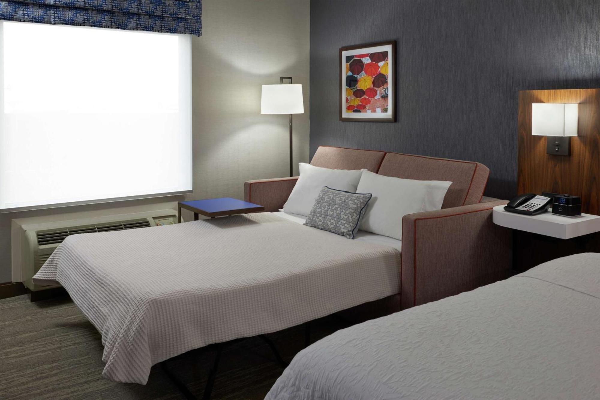 Hampton Inn & Suites Montreal-Dorval Dış mekan fotoğraf
