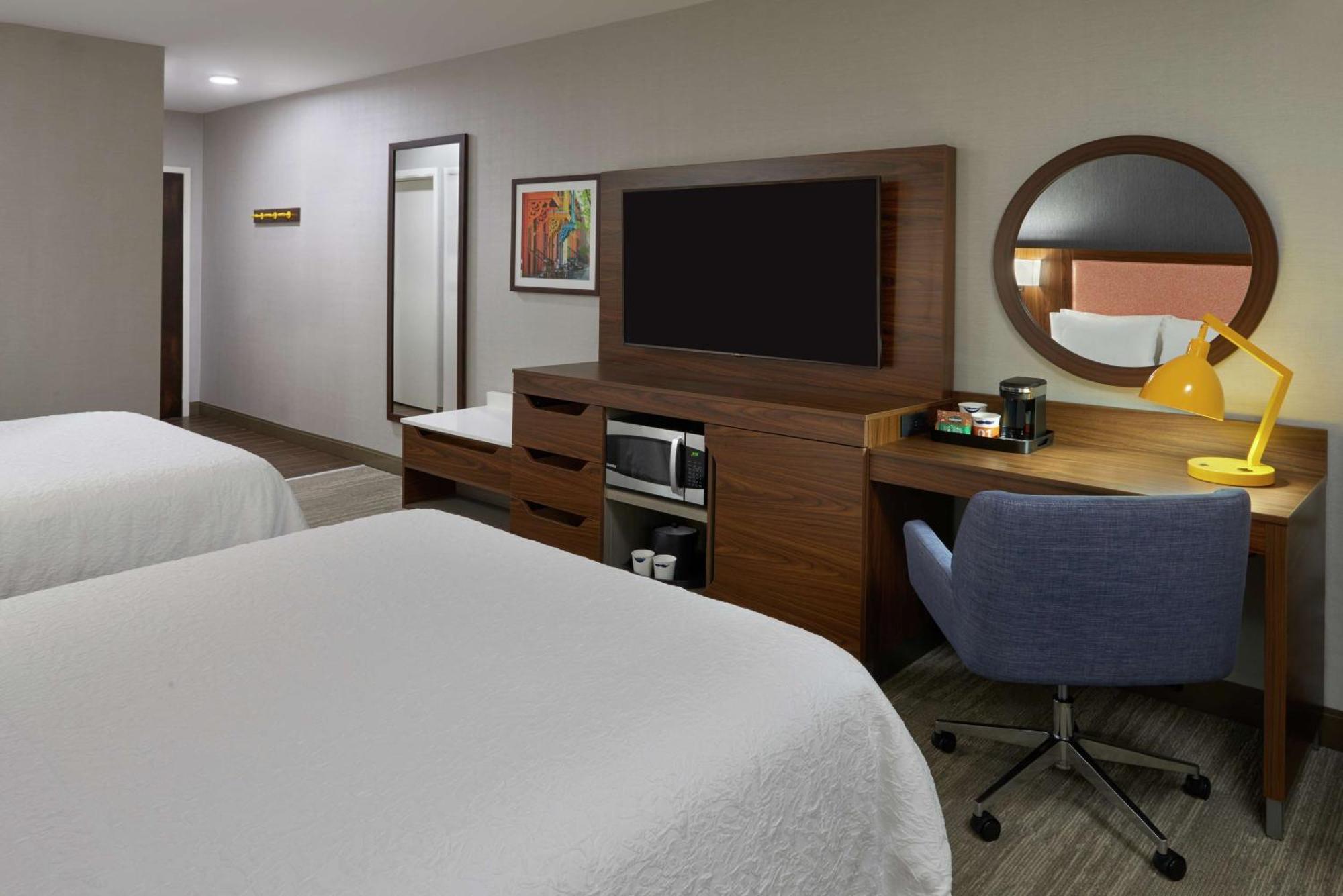 Hampton Inn & Suites Montreal-Dorval Dış mekan fotoğraf